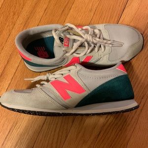 New Balance 420